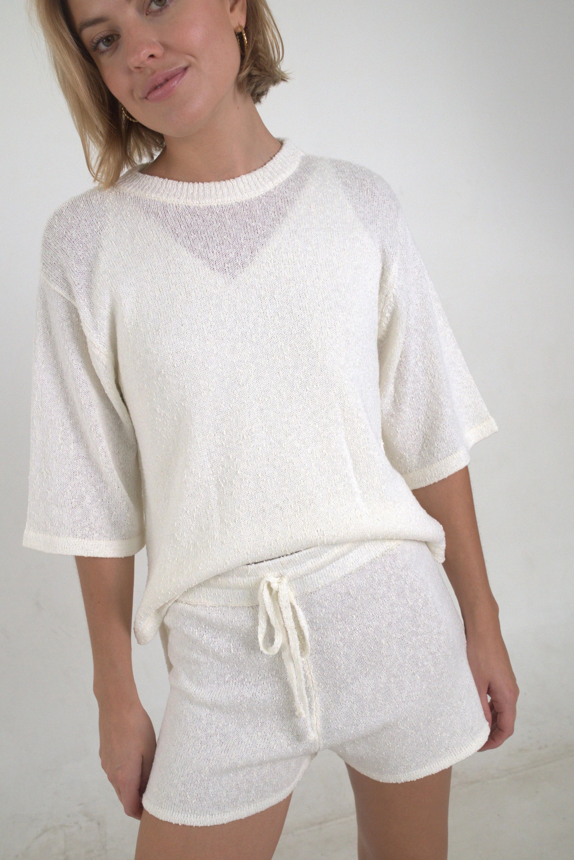 Laura Knit Tee-White Top AMIRA 